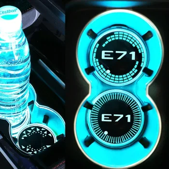 Светящаяся Автомобильная Подставка Для Стакана Воды LED Держатель Для Напитков Нескользящий Коврик для BMW E71 Логотип Значок Атмосфера RGB Cupmat Огни Pad Аксессуары